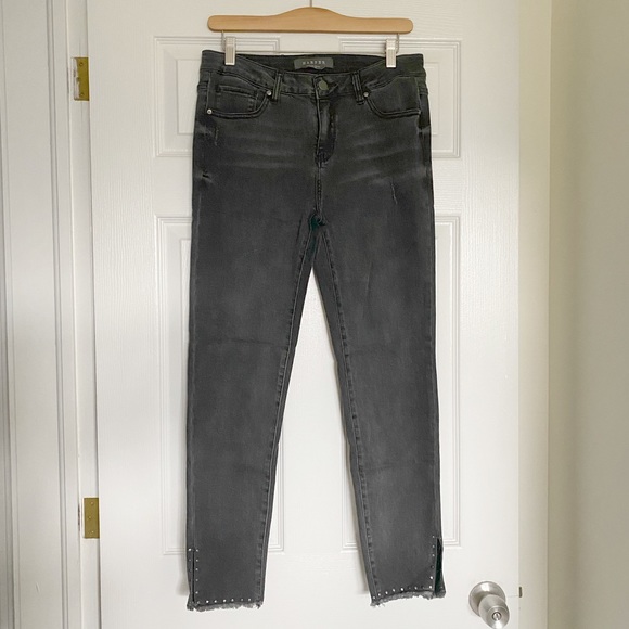 Harper Denim - Francescas’s Collections black faded Jeggings